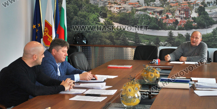 Даниел Гаргов (вляво)