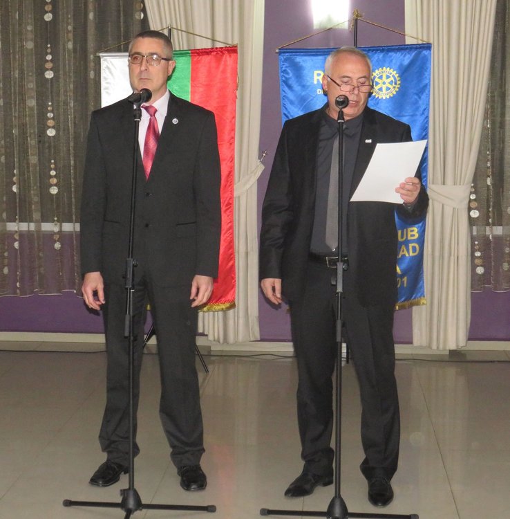 Ротарианци събраха над 9 000 лв. за спортни екипи на димитровградските клубове