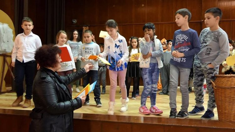 С представителна изява малките театрали от „Златаров“ отбелязаха Световния ден на Театъра