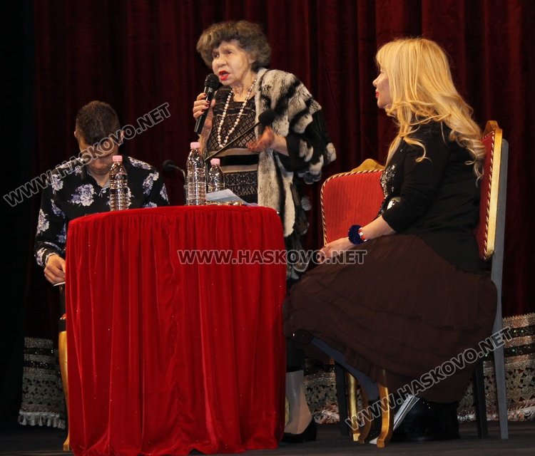 Стоянка Мутафова: На честните хора помага и Господ!