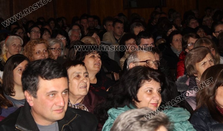 Стоянка Мутафова: На честните хора помага и Господ!