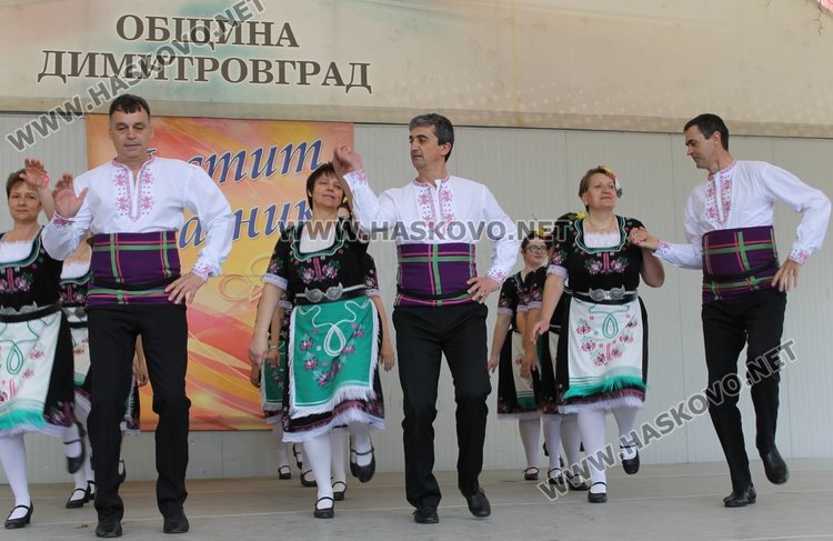 "От Лазаровден до Цветница" празнуваха в Димитровград