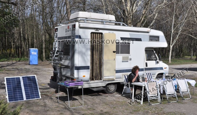 Кемпери от цялата страна акостираха в парк „Марица“