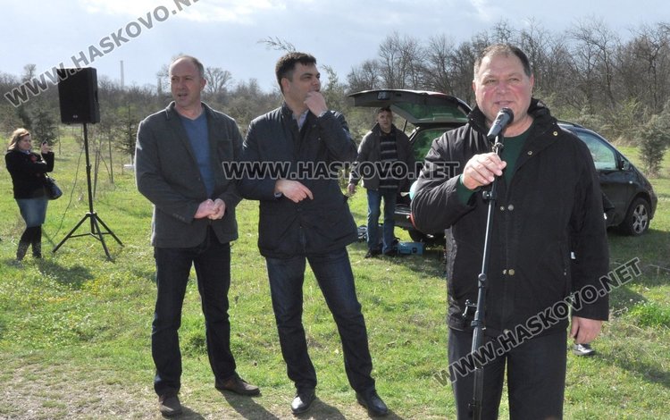 Алеята на новия живот порасна с още над 100 дървета