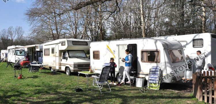 Кемпери от цялата страна акостираха в парк „Марица“