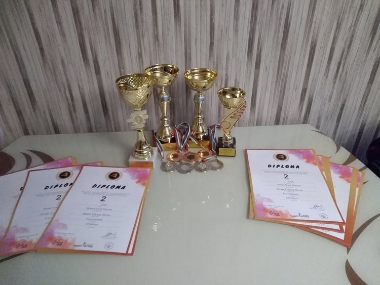  „Street Dust Dance” с множество награди от международен денс фест