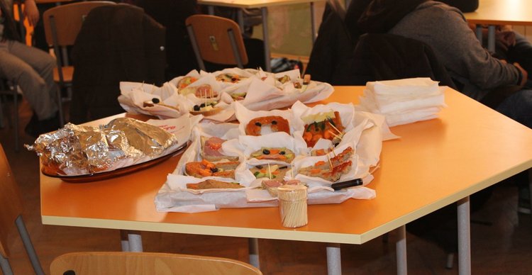 „Дюнер срещу пълнозърнеста филийка“ спориха в Алеко