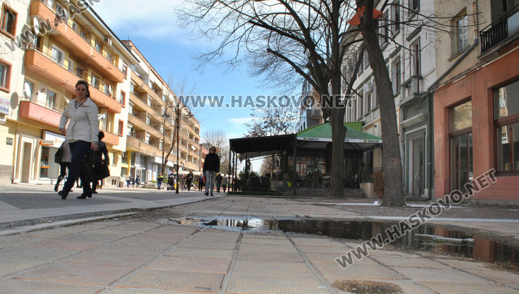 Хасковлия: Кафене вдигна масите и се показа старият център