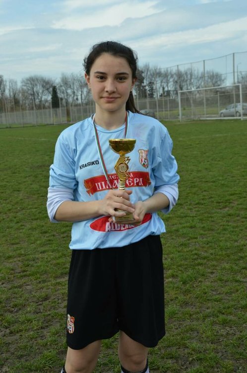 Дебют за футболистките на Хасково и бронзови медали в пролетен турнир