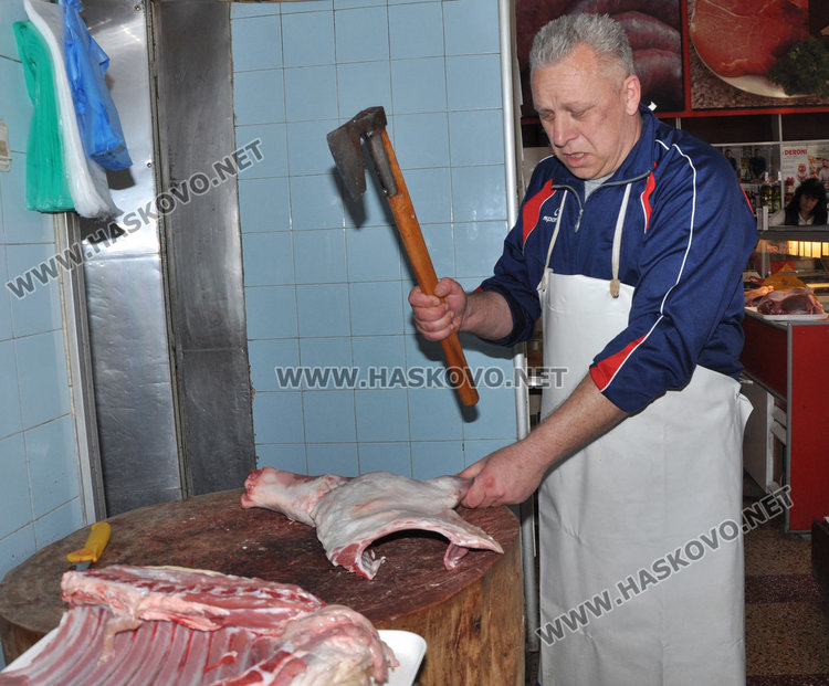 Агнешкото за празниците в Хасково варира с лев