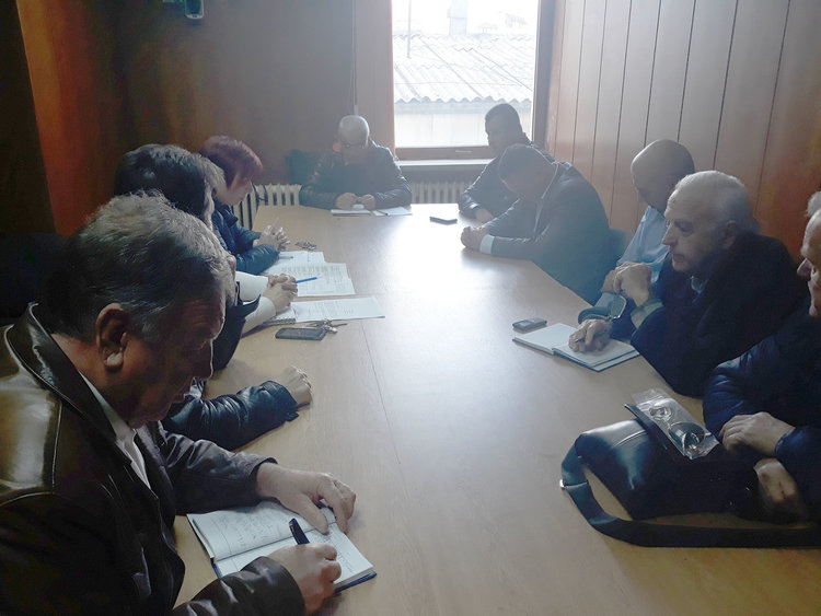 Община и общественици си подадоха ръце за чист и красив Кърджали