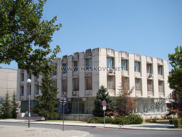 Обявиха свободни места за работа на морето