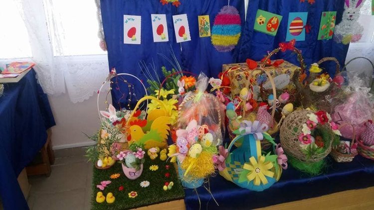 В празничната Великденска седмица децата от "Осми март" с благотворителна акция за детската градина