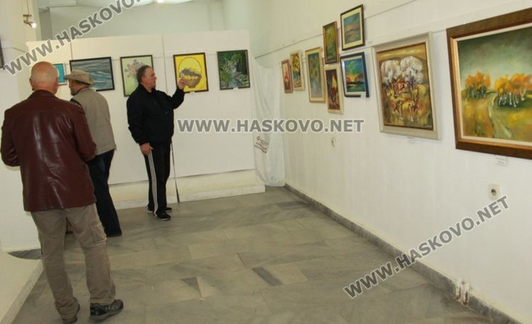 Откриват Великденска изложба -базар в Димитровград