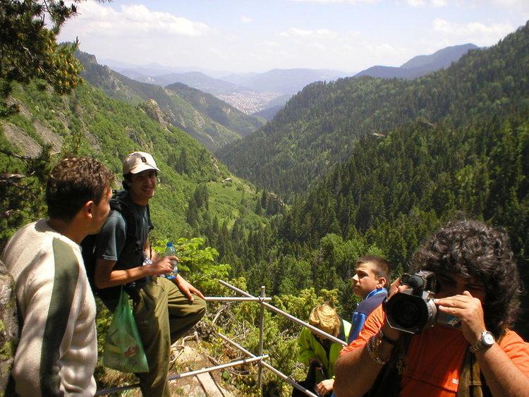 Обявиха пожароопасен сезон в защитените територии, до 10 хил.лв. санкции за нарушителите