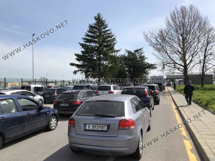 Хасковлии: опашки на границата с Турция, чака се поне час