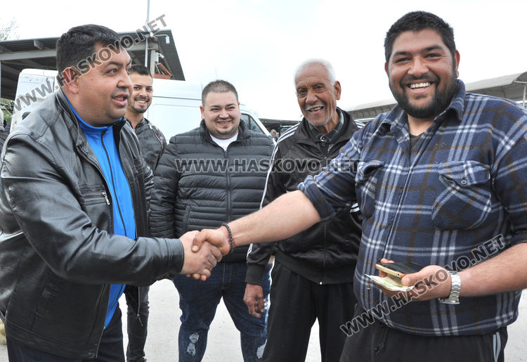 На Велика събота оживление на пазара за агнета