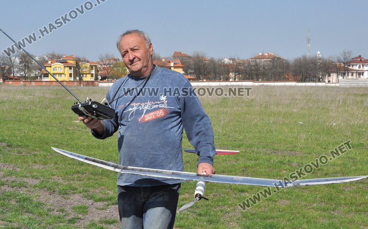 9 самолета кръжаха край Хасково в подготовка за Републиканско състезание