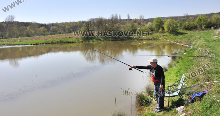Хасковлии замятат плувка дни преди забраната за риболов