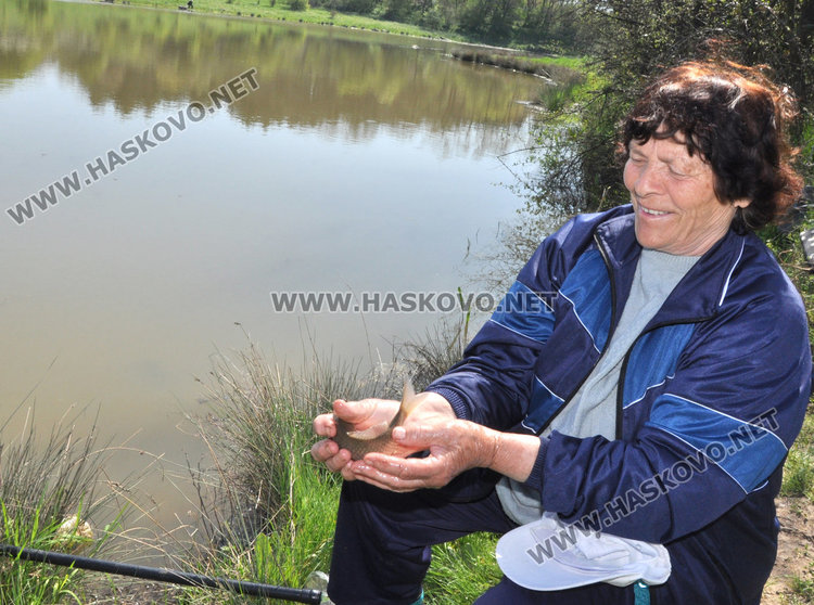 Хасковлии замятат плувка дни преди забраната за риболов