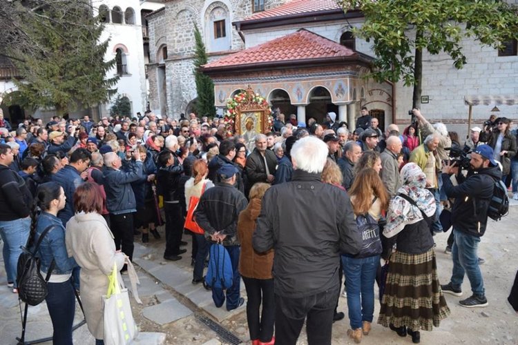 Снимка: Бачковски манастир