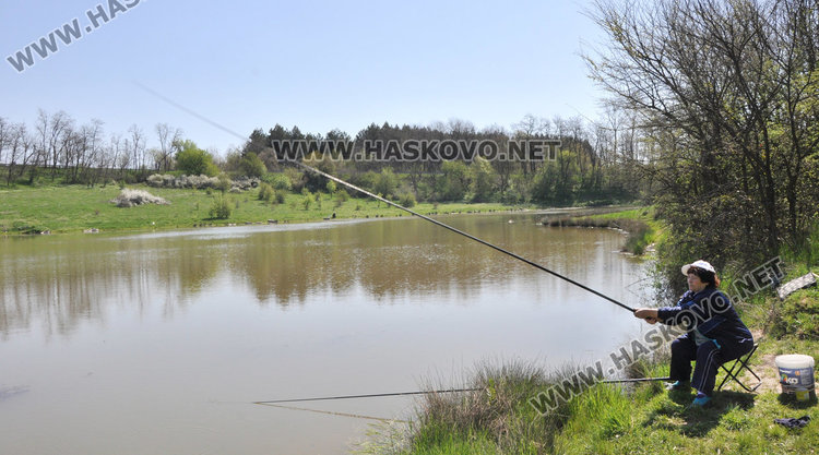Хасковлии замятат плувка дни преди забраната за риболов