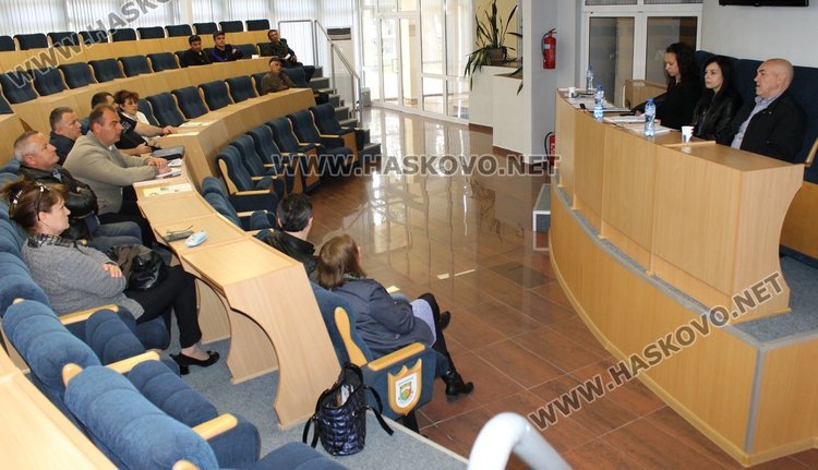 Разясняваха стартовата помощ за млади земеделски производители