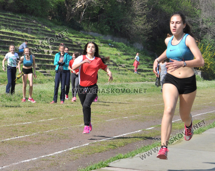 Лекоатлети от Хасково, Харманли и Димитровград победители в областно състезание