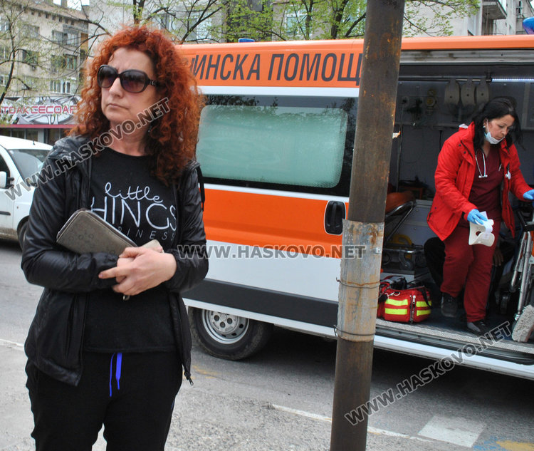 Водачката на джипа