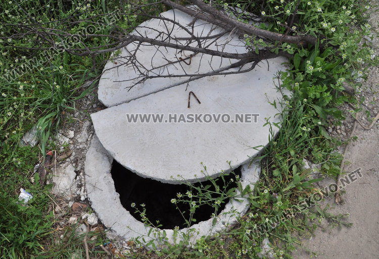 Опасна шахта дебне жертви край ул. „Георги Кирков“