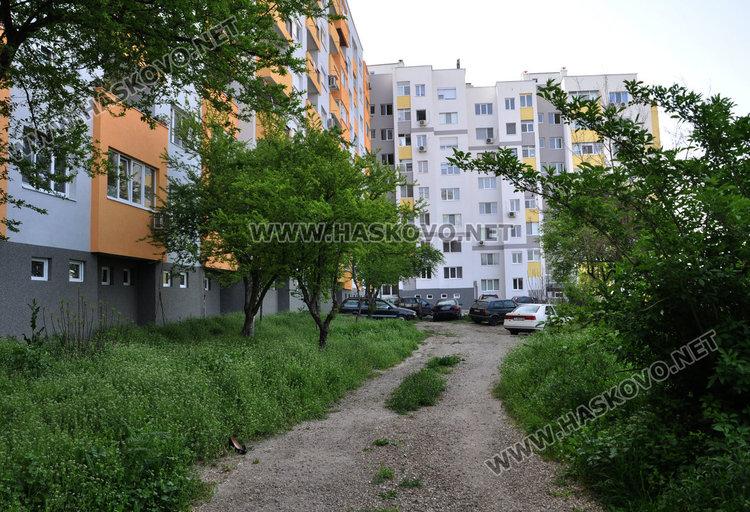 Опасна шахта дебне жертви край ул. „Георги Кирков“