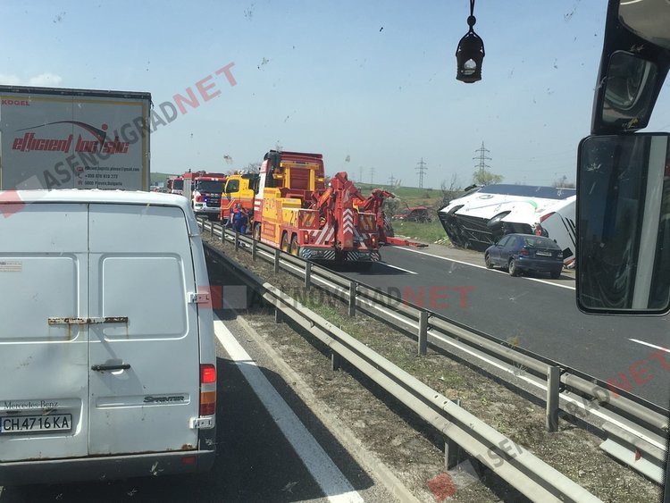 Снимки от адския инцидент на магистрала “Тракия"