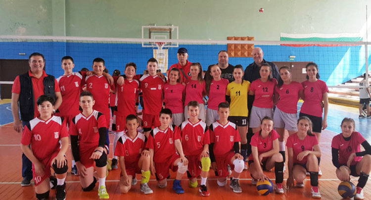 Славейковци на републиканските финали по волейбол