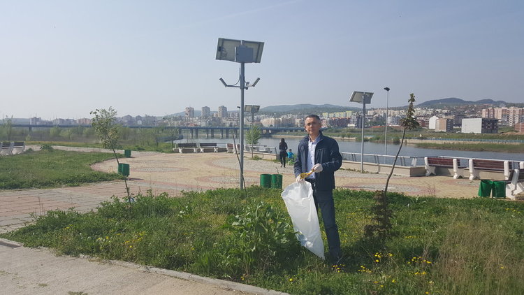 Кърджалийци се включиха в традиционното пролетно почистване