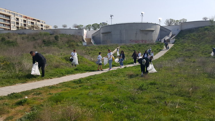 Кърджалийци се включиха в традиционното пролетно почистване