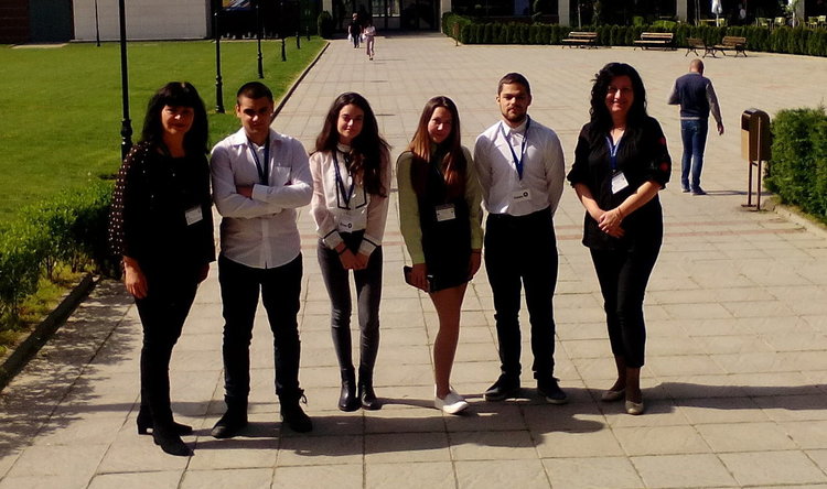 Ученичка от ПГСС завоюва второ място на състезание за икономисти на английски език