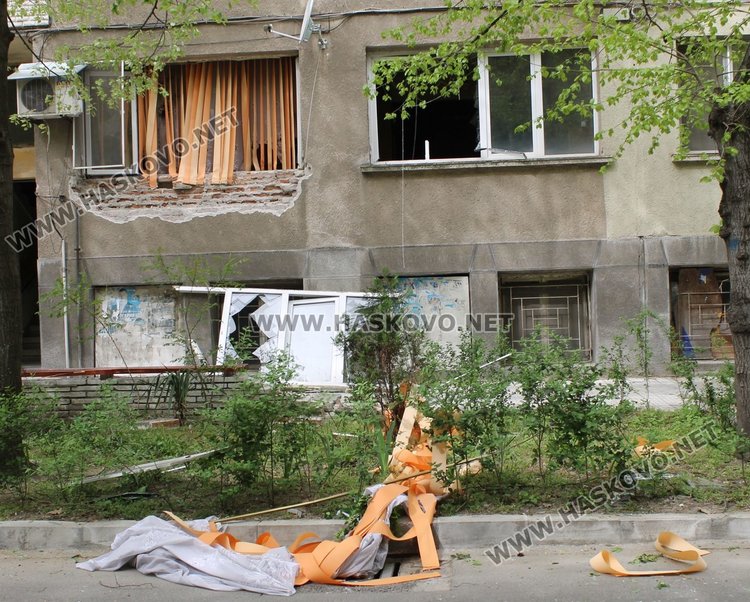 Гръмна газова бутилка в димитровградски апартамент