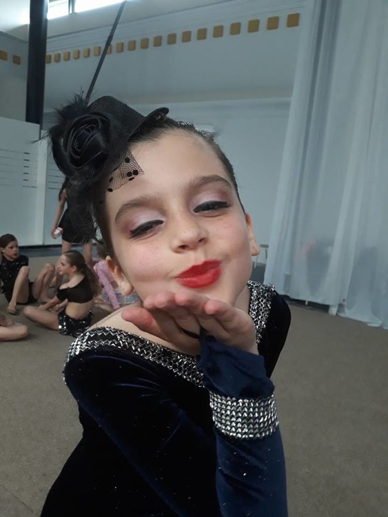 6 златни медала за “Рона“ от танцовото състезание в Тимишуара