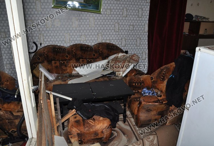 Гръмна газова бутилка в димитровградски апартамент