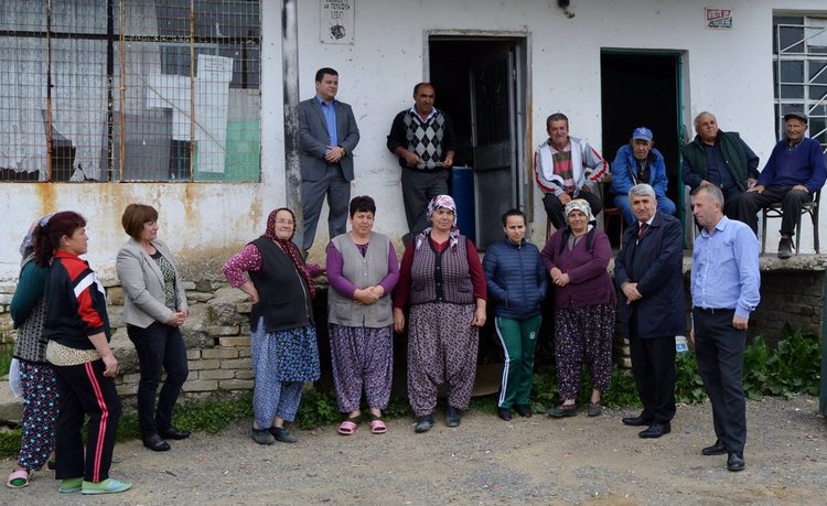 Спонтанна среща с ръководството на Община Черноочене в село Водач