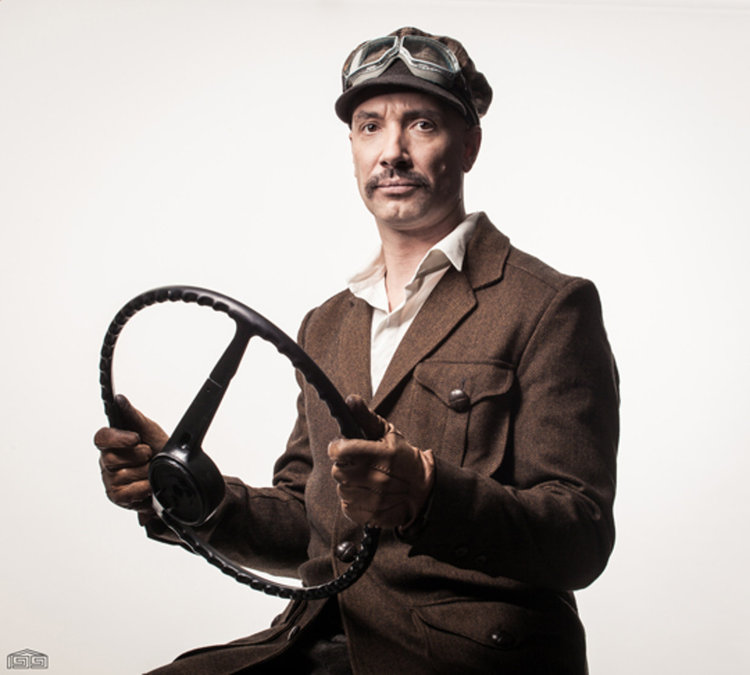 Захари Бахаров идва в Хасково с хитовата комедия „Чамкория“