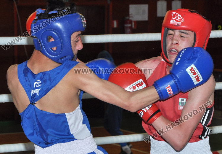 Хасковски боксьор с победа в първия ден на Държавното в „Дружба“