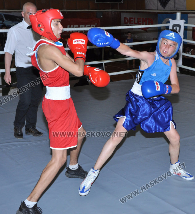 Хасковски боксьор с победа в първия ден на Държавното в „Дружба“