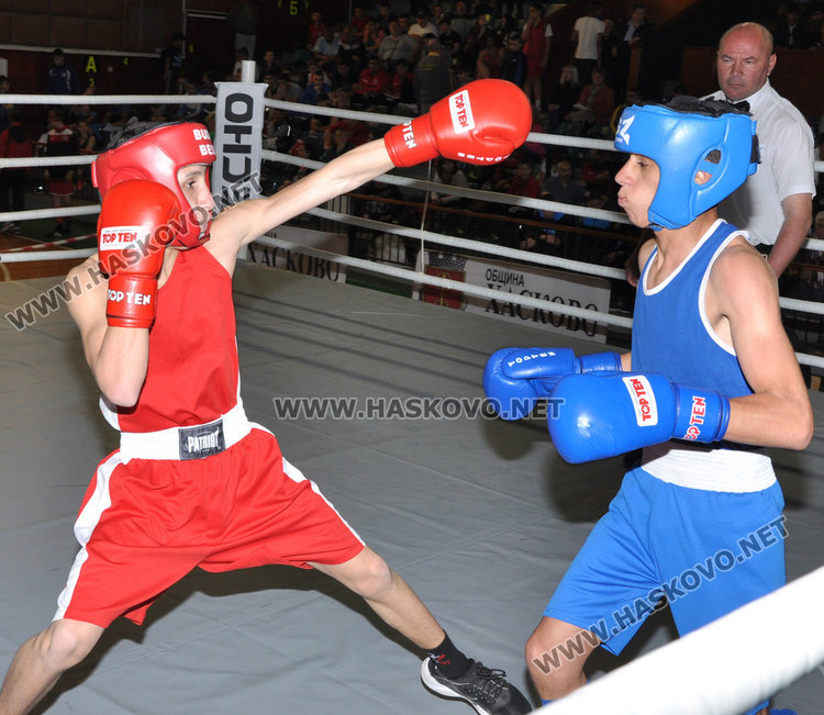 Хасковски боксьор с победа в първия ден на Държавното в „Дружба“