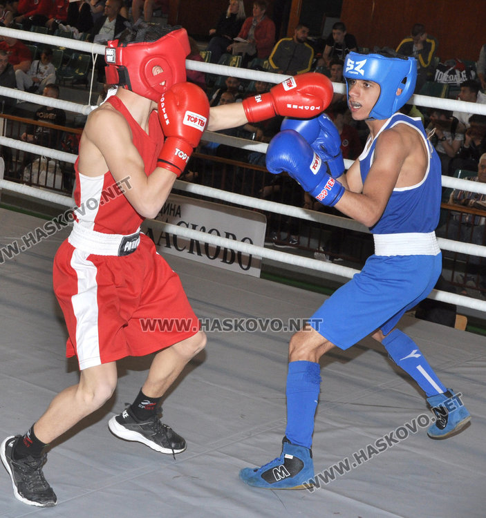 Хасковски боксьор с победа в първия ден на Държавното в „Дружба“