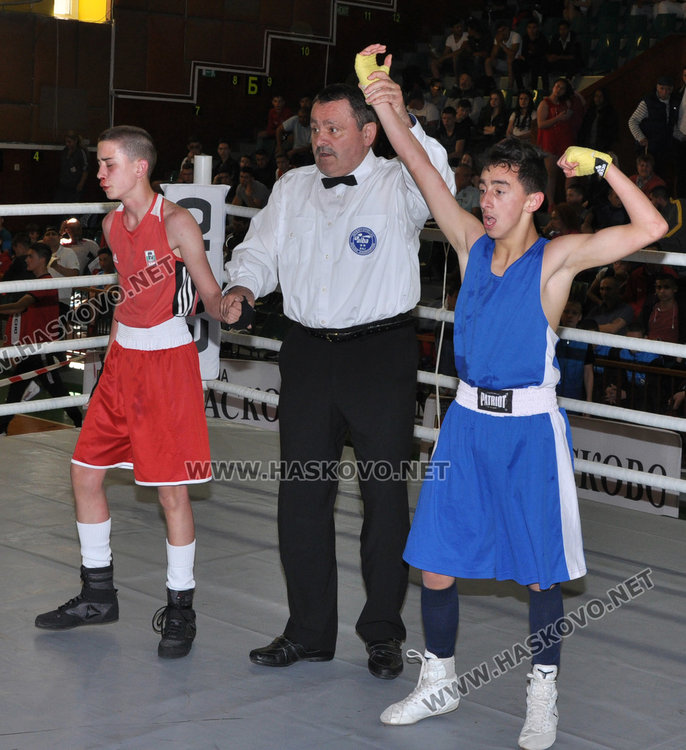 Хасковски боксьор с победа в първия ден на Държавното в „Дружба“