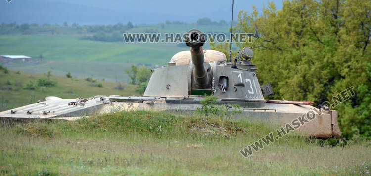 Армията спря вражеска атака по море, изгърмя 45 тона боеприпаси 