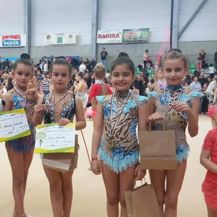 Клуб "Калия" с призови отличия от Международния турнир "Фея под липите"