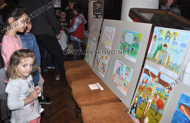 Наградиха призьорите от конкурса за рисунка „Възкресение Христово”