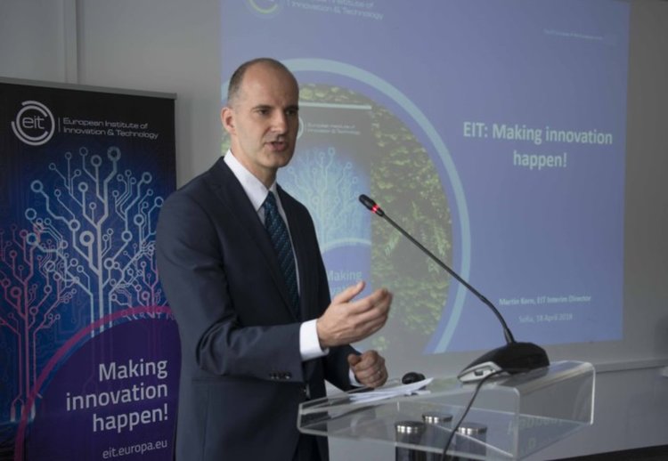 Мартин Керн, Европейски институт за технологии: България има много силен потенциал за иновации